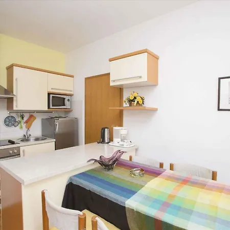 Apartments In Rabac 26466 * Rabac